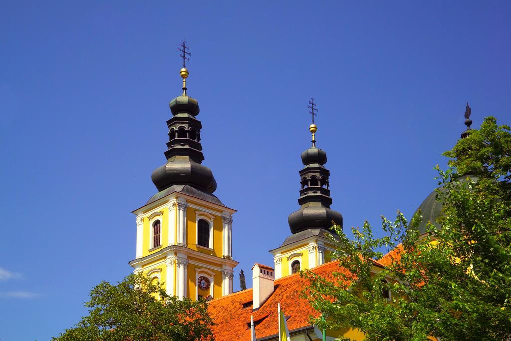 Hotel Pfeifer Zum Kirchenwirt Graz Kültér fotó